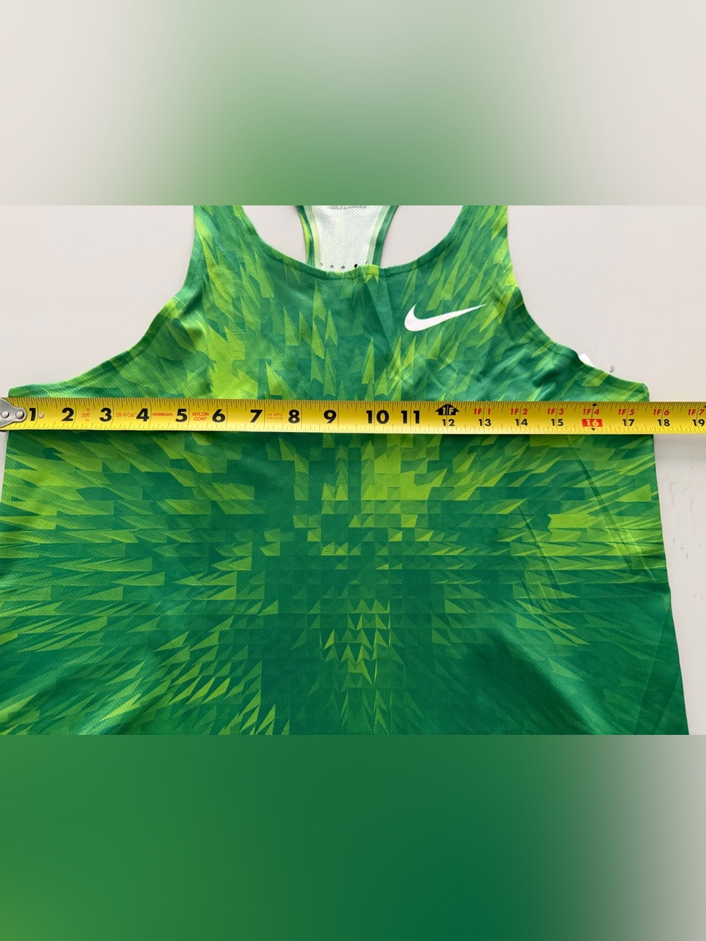 Nike Digital Race Day Elite Running Singlet Track Women's Green 835974-377 MEDIU - Picture 8 of 12